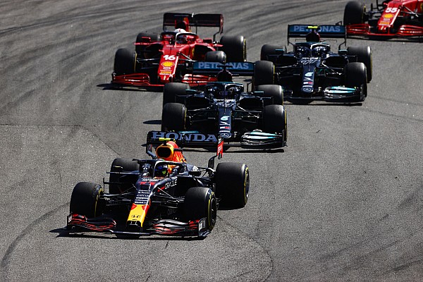 Ferrari: “Red Bull ve Mercedes’i yakalamanın kolay olacağını düşünmek ‘saflık’ olur”
