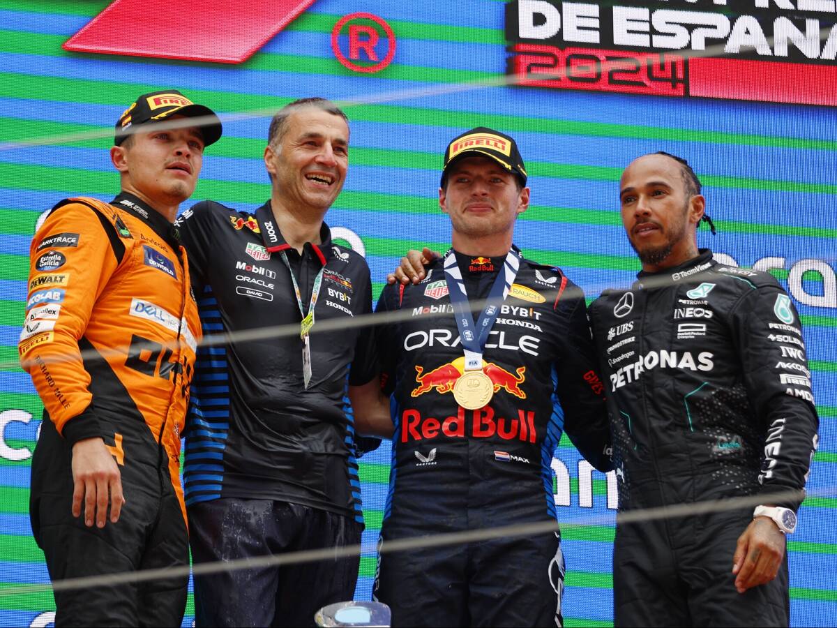 Trotz Druck von Norris: Max Verstappen gewinnt in Barcelona!