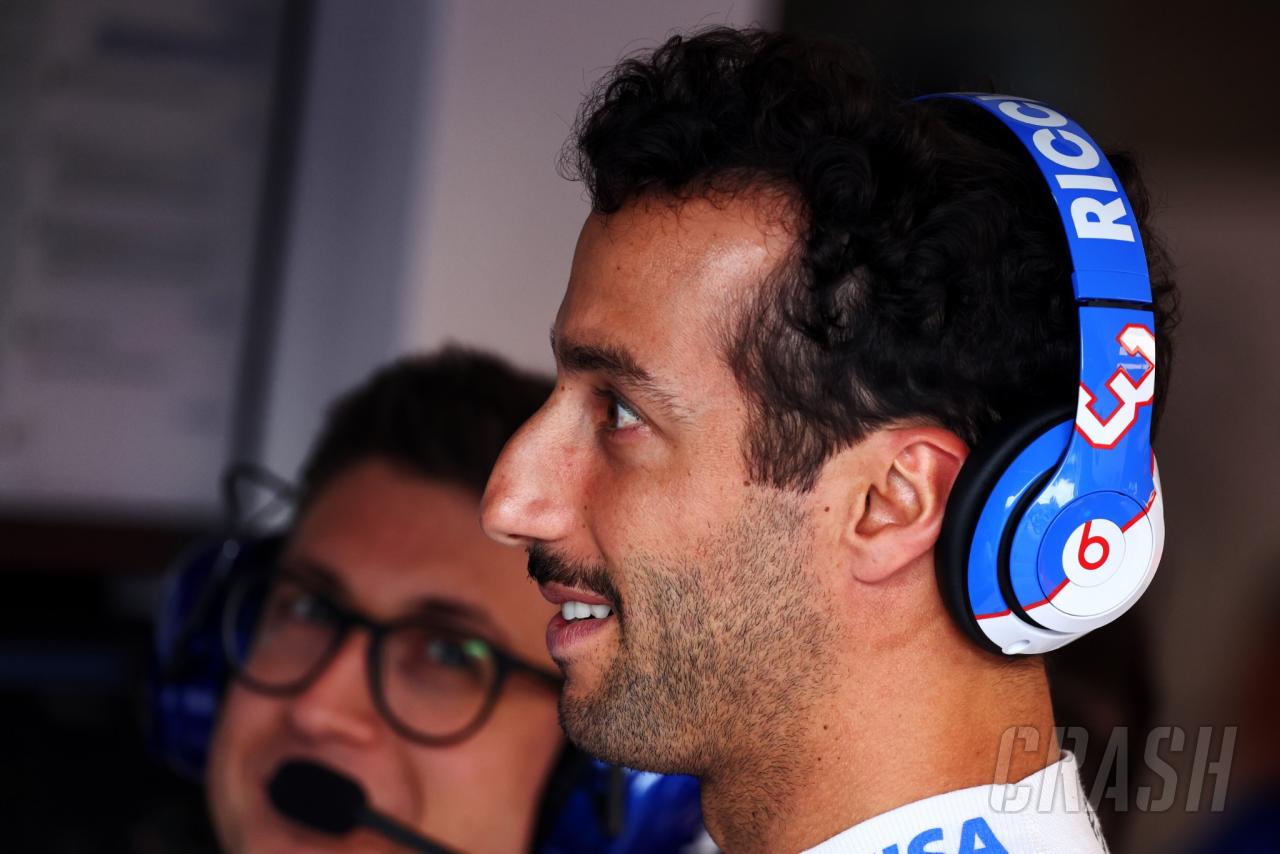 Jacques Villeneuve “simplistic” Daniel Ricciardo criticism “isn’t true”