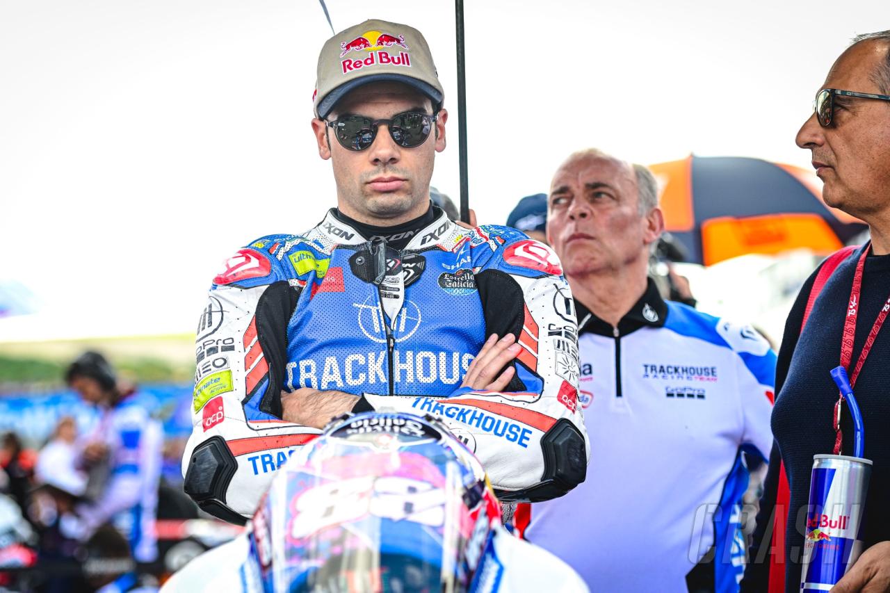 Two bikes in the mix but “clever” Miguel Oliveira backed to make “right decision”