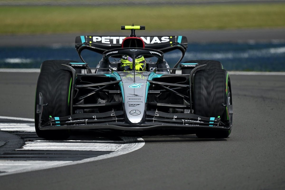 Mercedes: “Macaristan, W15 için önemli bir test olacak”